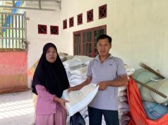 Pemdes Padang Mumpo Salurkan Bapang Kepada 125 KPM Warga nya